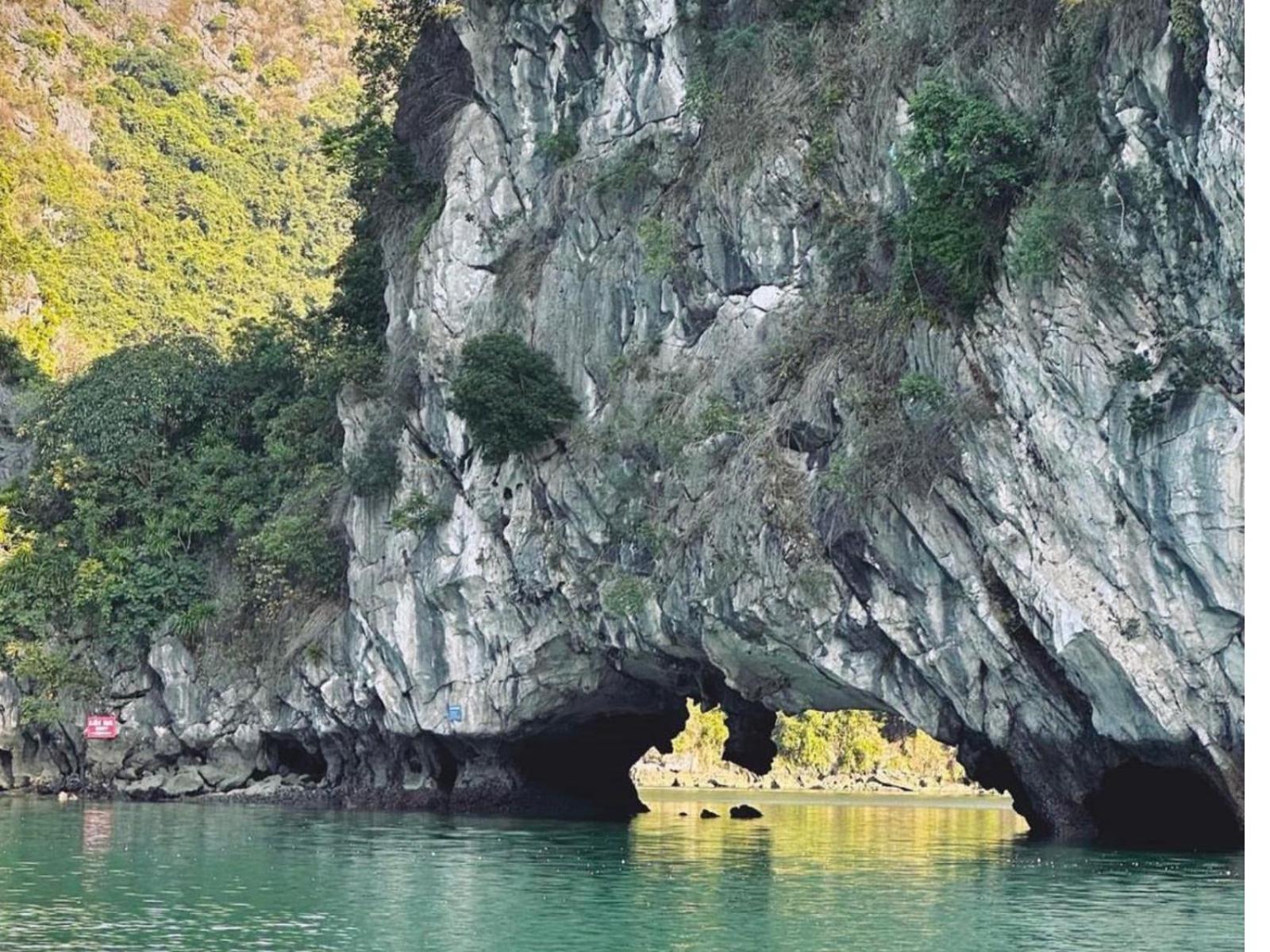 Halong Luxury Cruise Hotel Hạ Long-öböl Kültér fotó