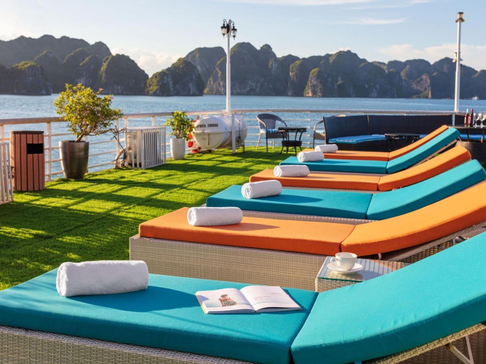 Halong Luxury Cruise Hotel Hạ Long-öböl Kültér fotó