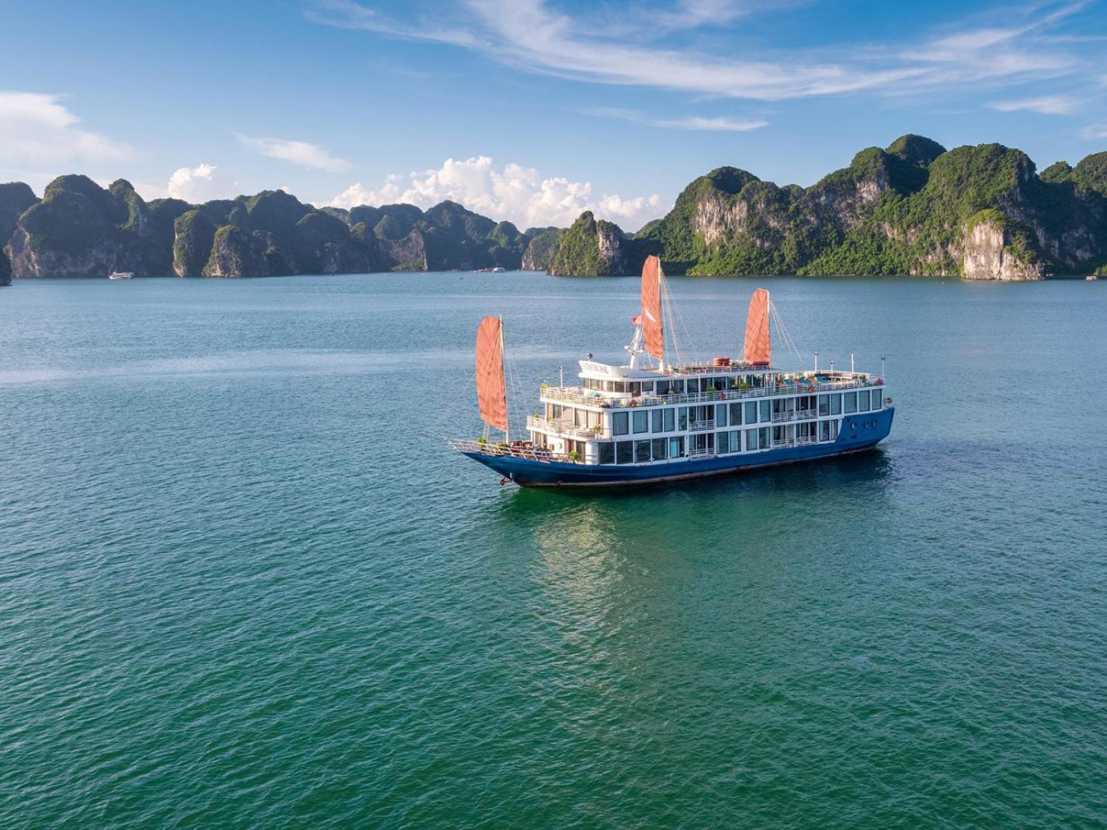 Halong Luxury Cruise Hotel Hạ Long-öböl Kültér fotó
